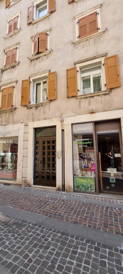 Ferienwohnung Mazzini, 30 Nord Rovereto  Exterior foto